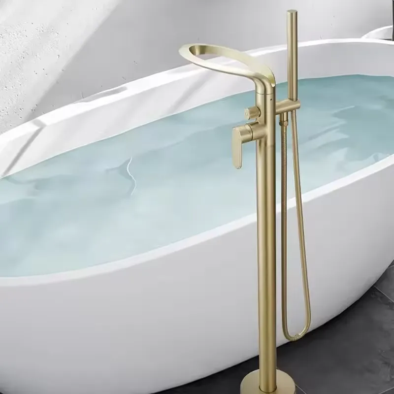 Freestanding Bathtub Filler Faucet Floor - Moderne messing vrijstaande badkuipkraan met watervalfunctie,
