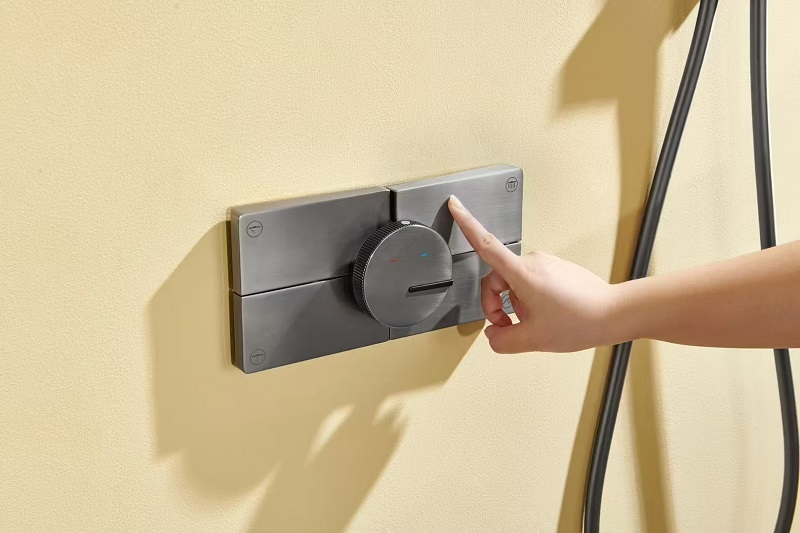 3-delige douchekop Thermostati - Concealed Thermostatic Shower System Set recensie en prijs