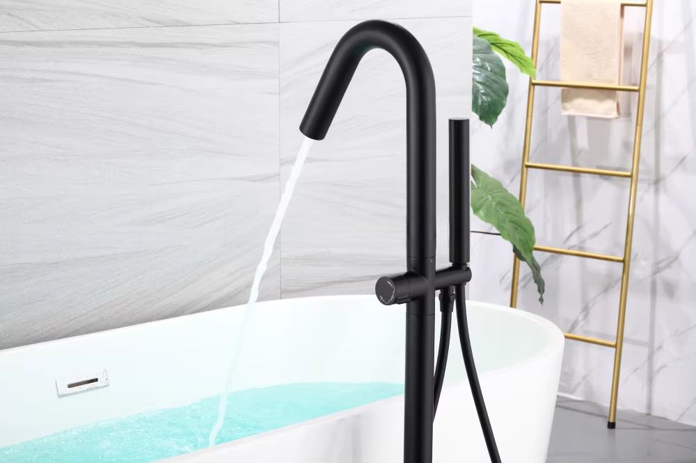 Matzwarte draaibare badkraan m - Freestanding Bathtub Filler Faucet Floor recensie en prijs